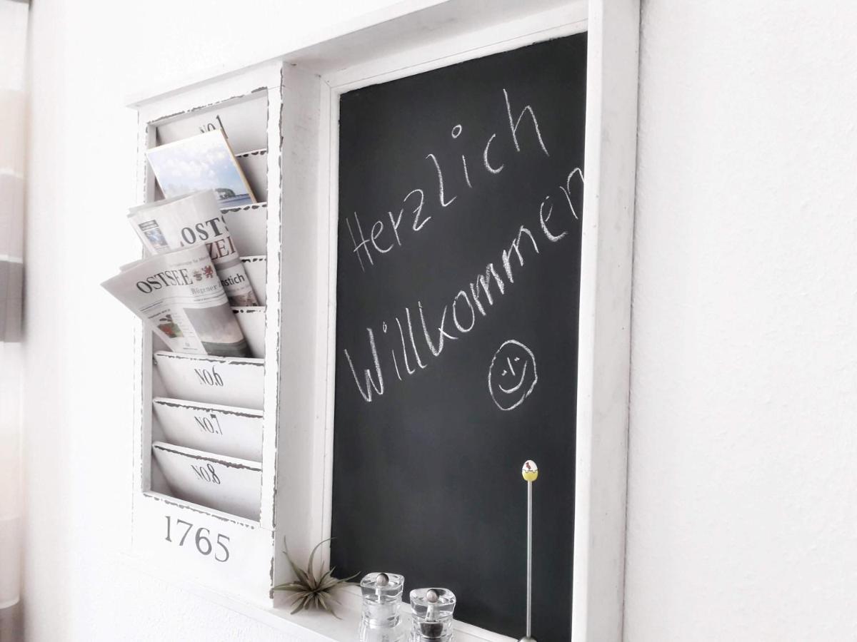 Ferienwohnung Wellenreiter ซาสนิทซ์ ภายนอก รูปภาพ
