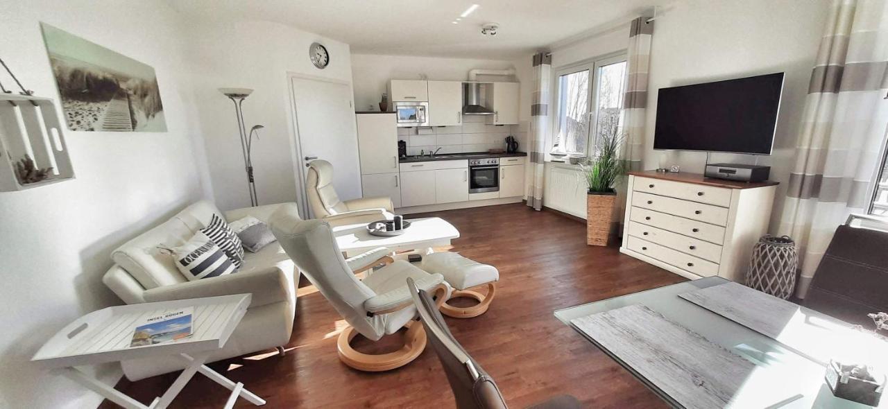 Ferienwohnung Wellenreiter ซาสนิทซ์ ภายนอก รูปภาพ